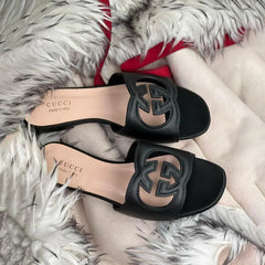 Gucci Premium Flat Shoes for Women