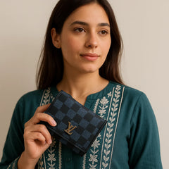 Louis Vuitton LV Design 3-Fold Ladies Wallet with Cardholder