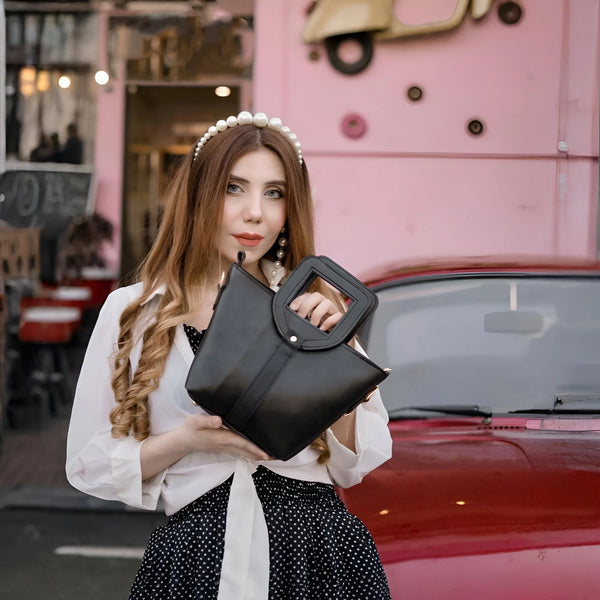 Velanzy Bold Square Tote – Midnight Black Edition