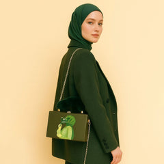 Master Quality Shoulder Bag for Girls – Premium Pur Style with Long Chain & Attractive Lock